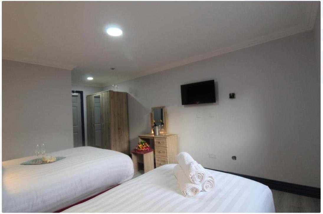 The Dutch Tulip Hotel Mallow Dış mekan fotoğraf