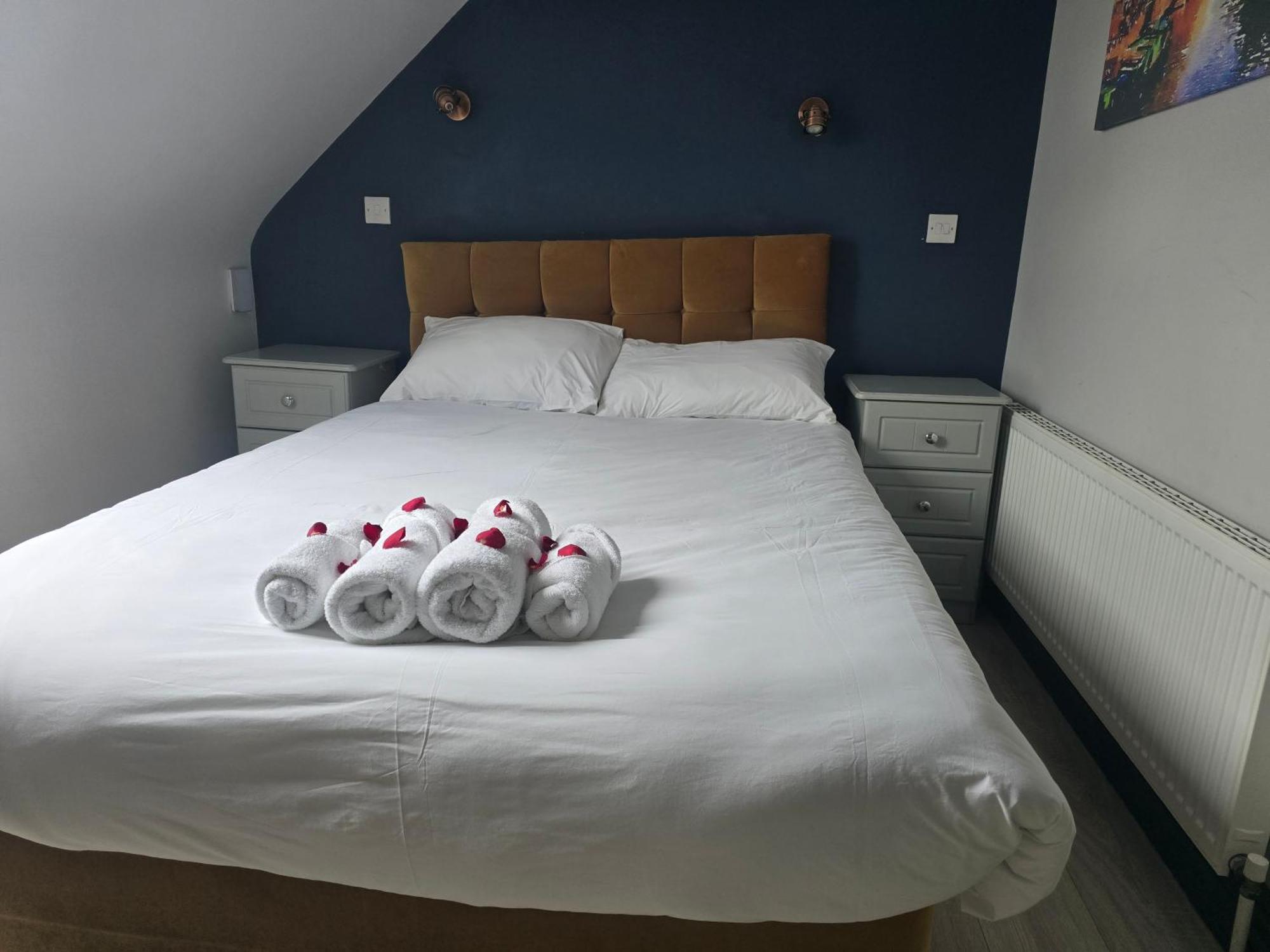 The Dutch Tulip Hotel Mallow Dış mekan fotoğraf